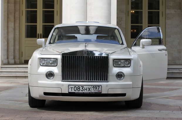Voiture de luxe Rolls Royce